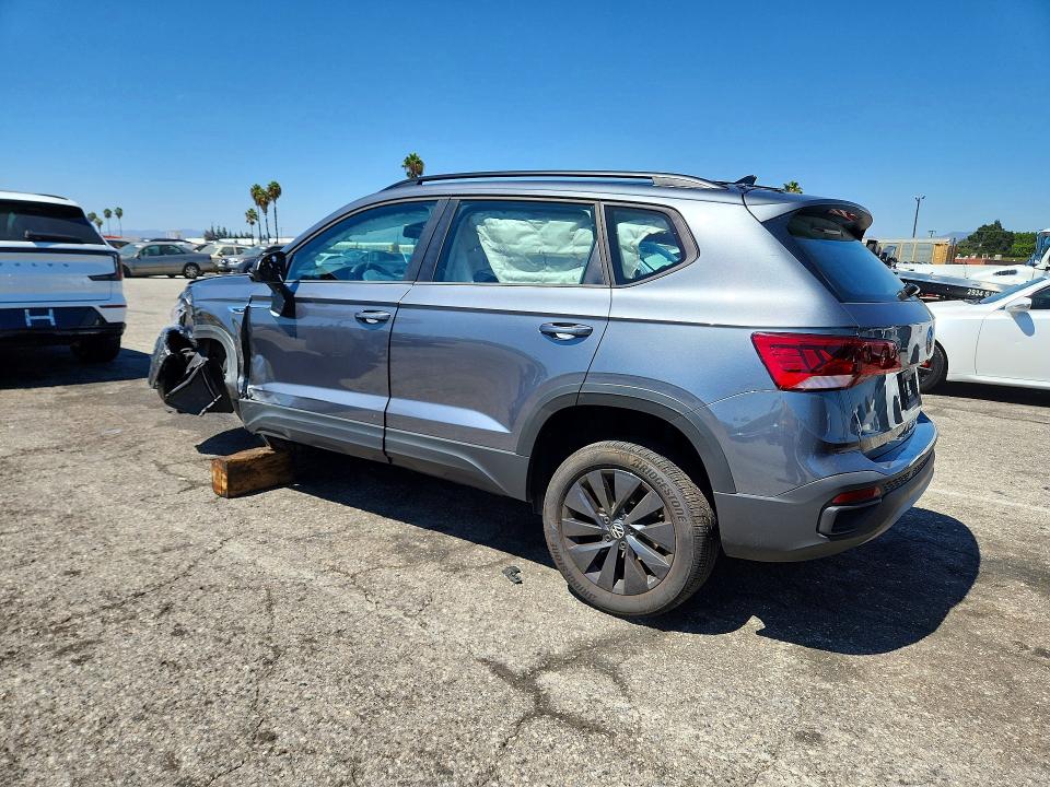 2022 Volkswagen Taos მანქანა იყიდება აუქციონზე, vin: 3VVDX7B26NM034583, აუქციონის ნომერი: 68205386