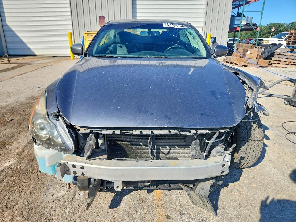 67785186 :رقم المزاد ، JN1CV6FEXBM951731 vin ، 2011 Infiniti G37 Convertible مزاد بيع