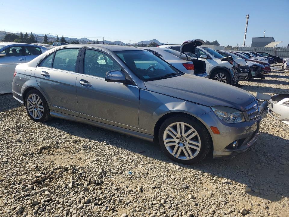 Продажа на аукционе авто 2008 Mercedes-benz C, vin: WDDGF54XX8F054261, номер лота: 68580396