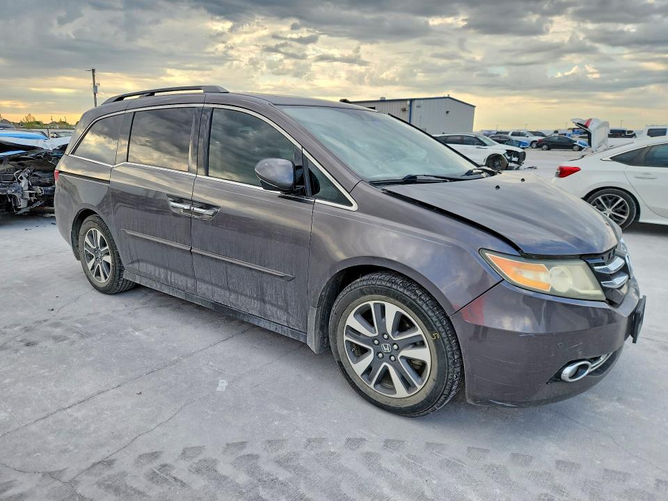 69805916 :رقم المزاد ، 5FNRL5H97GB028064 vin ، 2016 Honda Odyssey مزاد بيع