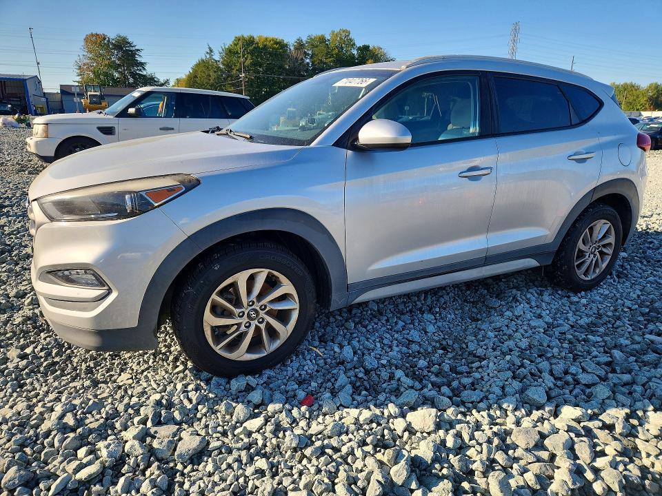 71047766 :رقم المزاد ، KM8J3CA40JU694645 vin ، 2018 Hyundai Tucson مزاد بيع
