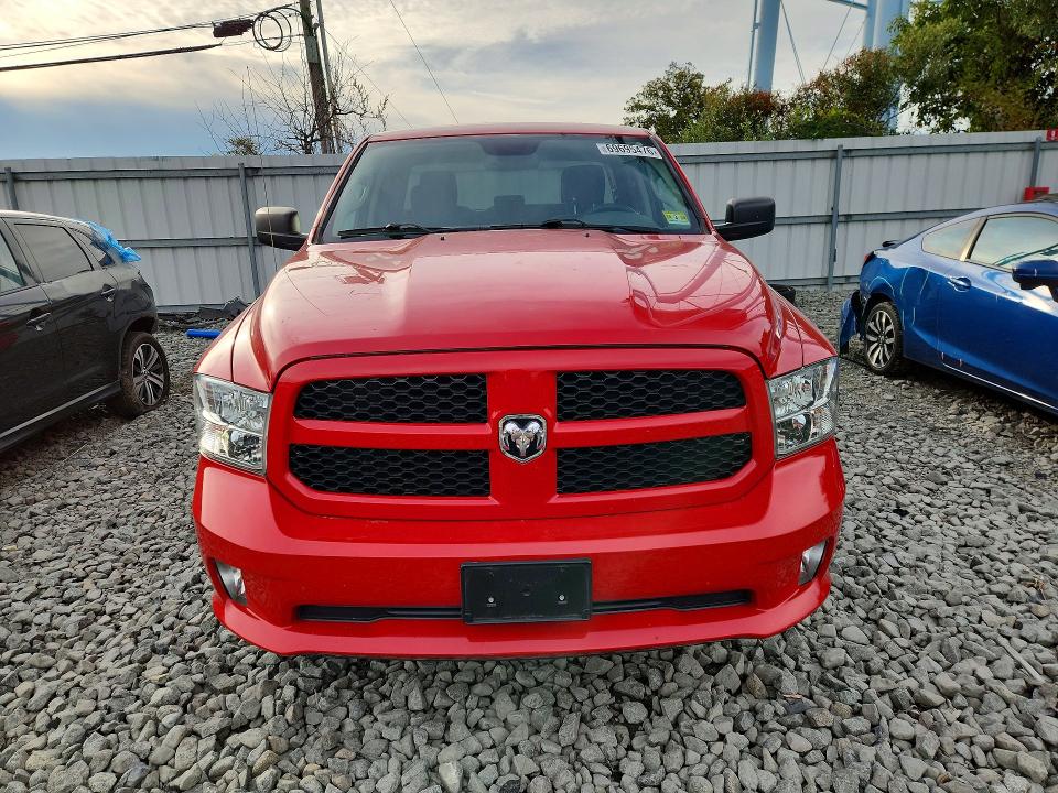Продажа на аукционе авто 2019 Ram 1500 Classic, vin: 1C6RR7FG7KS547856, номер лота: 69695476