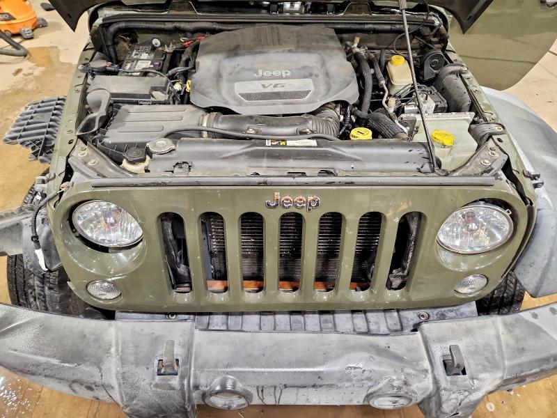 68958816 :رقم المزاد ، 1C4HJWDG4FL766542 vin ، 2015 Jeep Wrangler Unlimited مزاد بيع
