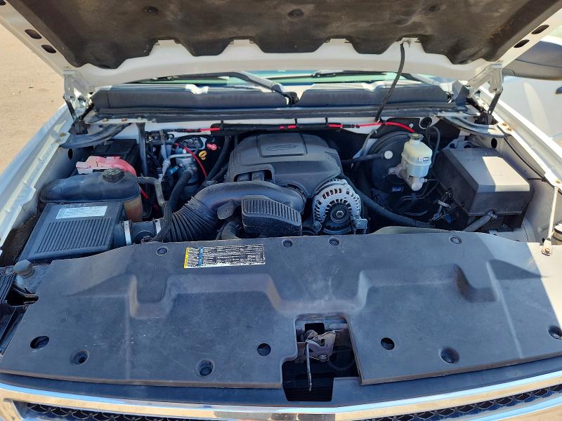 70797596 :رقم المزاد ، 2GCEC19J281290580 vin ، 2008 Chevrolet Silverado مزاد بيع