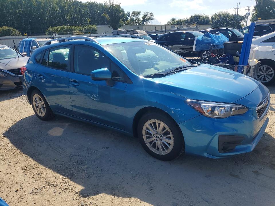 70833026 :رقم المزاد ، 4S3GTAD68J3712749 vin ، 2018 Subaru Impreza مزاد بيع
