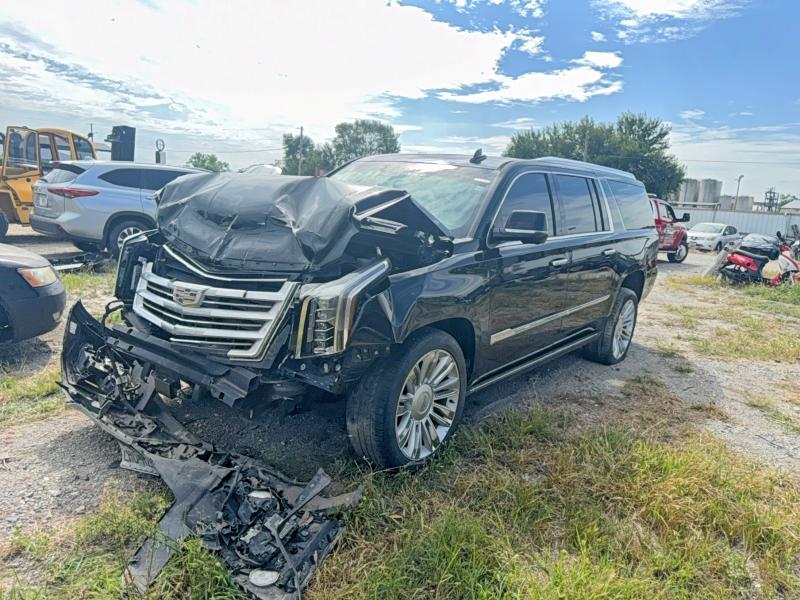 2017 Cadillac Escalade მანქანა იყიდება აუქციონზე, vin: 1GYS3KKJ0HR317733, აუქციონის ნომერი: 69404876