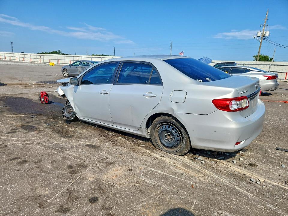 68864546 :رقم المزاد ، 2T1BURHE8GC637901 vin ، 2013 Toyota Corolla مزاد بيع