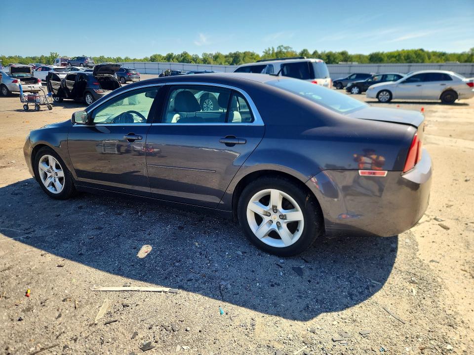67887606 :رقم المزاد ، 1G1ZB5E13BF215901 vin ، 2011 Chevrolet Malibu مزاد بيع