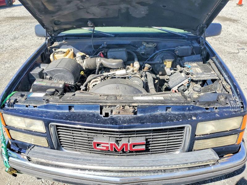 1997 Gmc Suburban მანქანა იყიდება აუქციონზე, vin: 1GKEC16R4VJ744912, აუქციონის ნომერი: 69196316