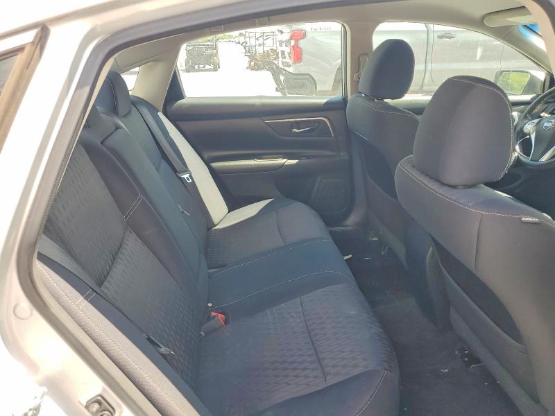 Продажа на аукционе авто 2018 Nissan Altima, vin: 1N4AL3AP3JC185241, номер лота: 68161916
