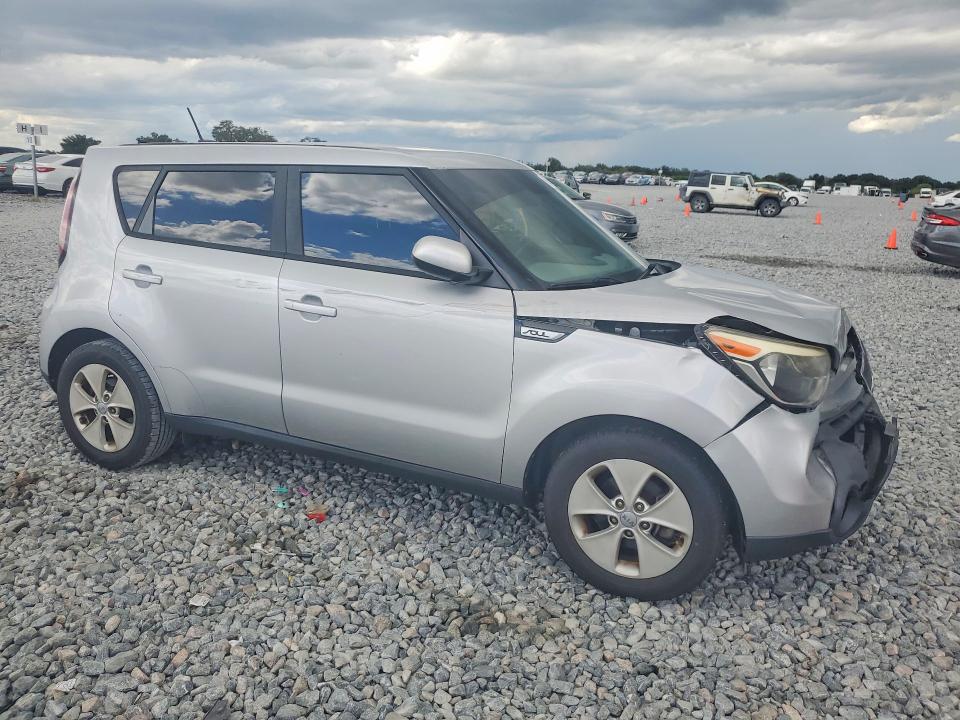69694256 :رقم المزاد ، KNDJN2A26F7798764 vin ، 2015 Kia Soul مزاد بيع