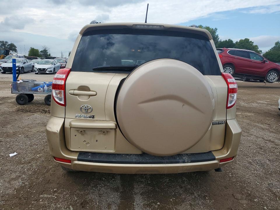 68406936 :رقم المزاد ، 2T3ZF4DV4BW069551 vin ، 2011 Toyota Rav4 مزاد بيع