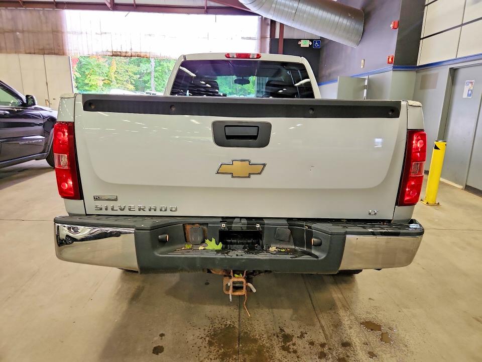 2010 Chevrolet Silverado მანქანა იყიდება აუქციონზე, vin: 1GCSKSE31AZ109324, აუქციონის ნომერი: 70890316