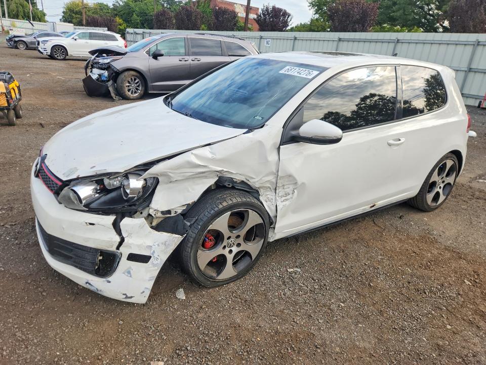 68174276 :رقم المزاد ، WVWED7AJ3BW169228 vin ، 2011 Volkswagen Gti مزاد بيع