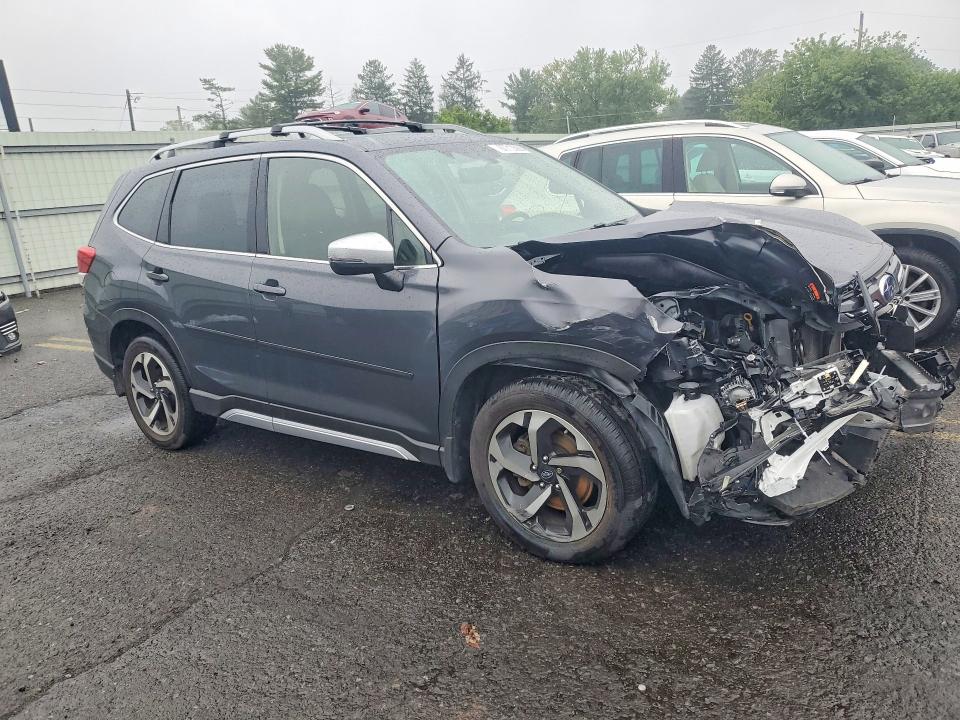 2023 Subaru Forester მანქანა იყიდება აუქციონზე, vin: JF2SKARC6PH454739, აუქციონის ნომერი: 67713586