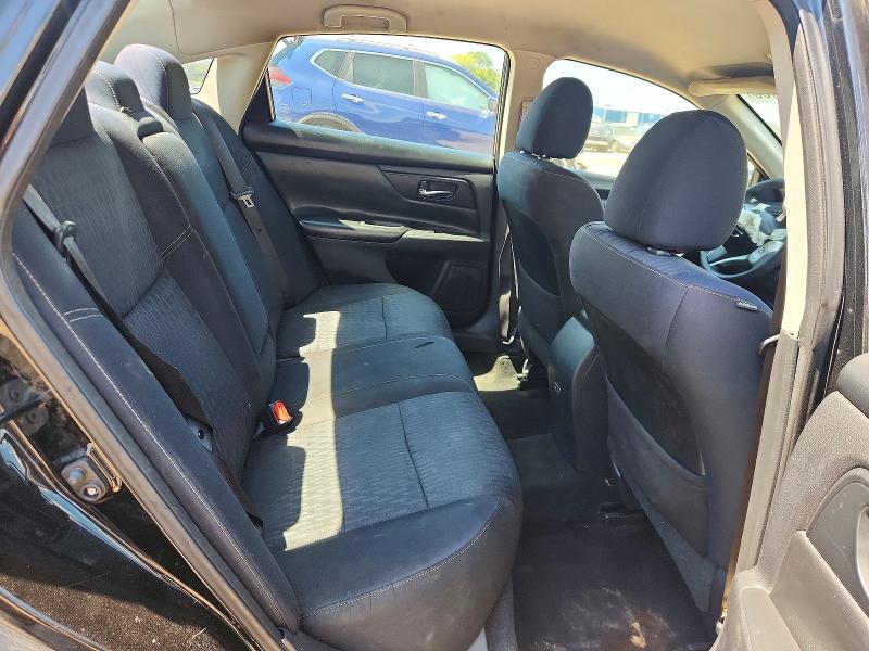 2017 Nissan Altima მანქანა იყიდება აუქციონზე, vin: 1N4AL3AP6HC477606, აუქციონის ნომერი: 67030466