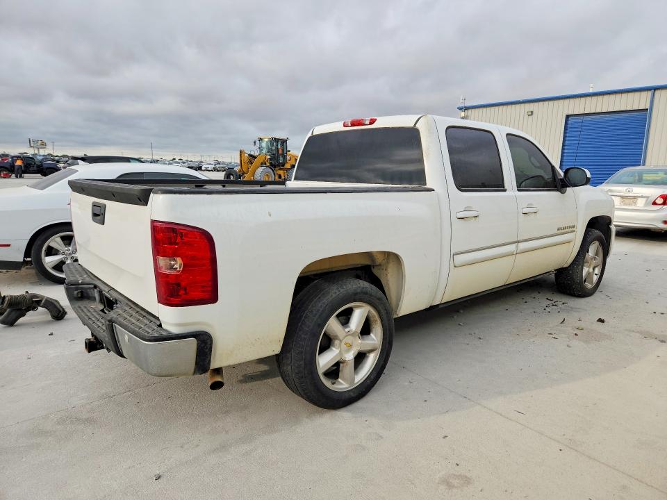 2011 Chevrolet Silverado მანქანა იყიდება აუქციონზე, vin: 3GCPKSE36BG369872, აუქციონის ნომერი: 70948956