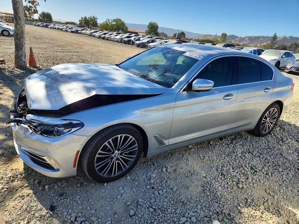 71057426 :رقم المزاد ، WBAJE7C34HWA03657 vin ، 2017 Bmw 540 مزاد بيع