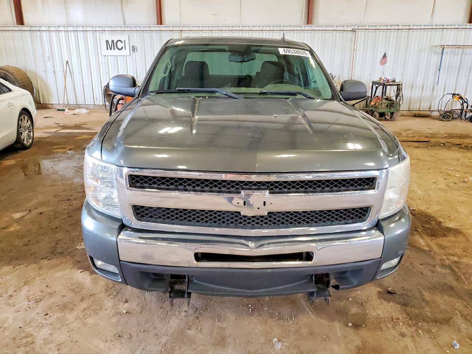 Aukcja sprzedaży 2011 Chevrolet Silverado, vin: 3GCPKSE3XBG102976, numer aukcji: 69538026