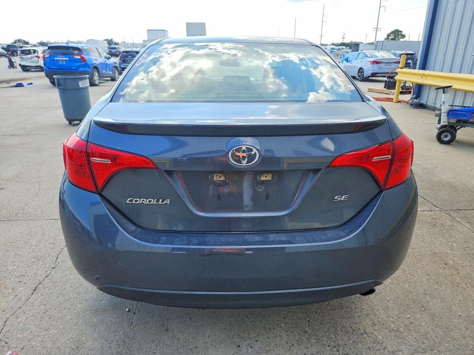 Продаж на аукціоні авто 2017 Toyota Corolla, vin: 5YFBURHE8HP710606, номер лоту: 68656336