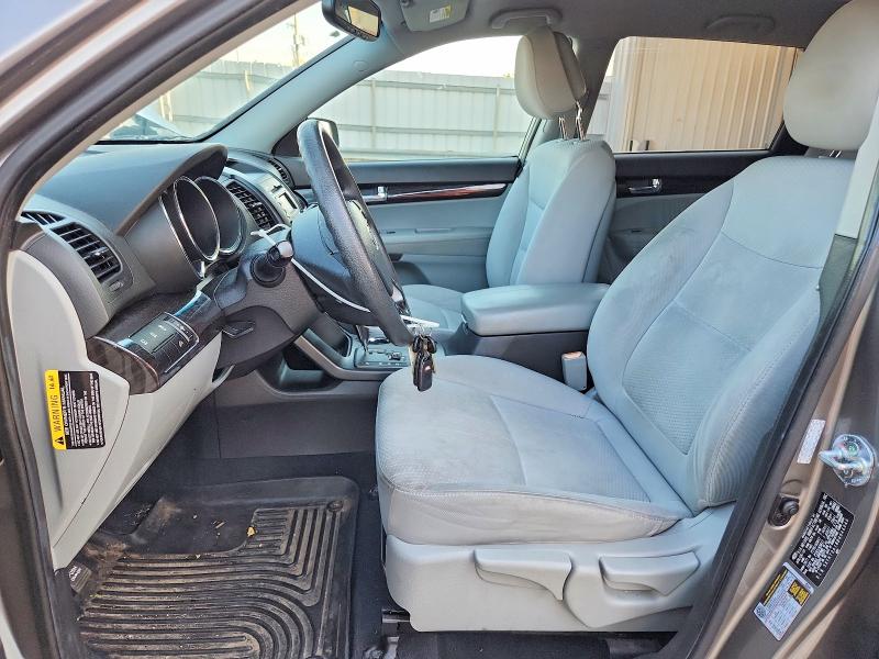 67749126 :رقم المزاد ، 5XYKT3A18BG046049 vin ، 2011 Kia Sorento مزاد بيع