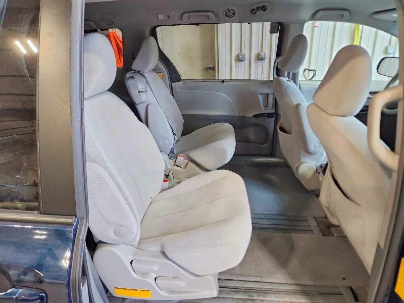 2012 Toyota Sienna მანქანა იყიდება აუქციონზე, vin: 5TDKK3DC7CS208905, აუქციონის ნომერი: 70601026