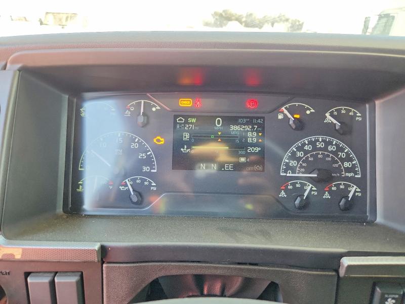 2021 Volvo Vn მანქანა იყიდება აუქციონზე, vin: 4V4NC9EJ7MN238203, აუქციონის ნომერი: 70484546