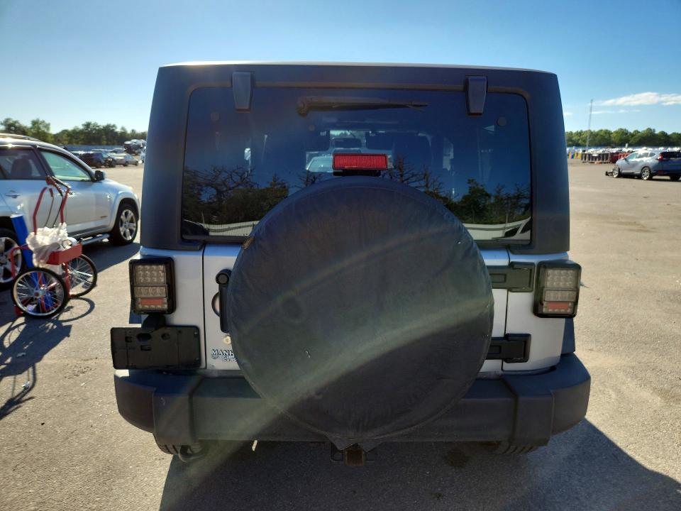 68795936 :رقم المزاد ، 1C4GJWAG8EL113873 vin ، 2014 Jeep Wrangler مزاد بيع
