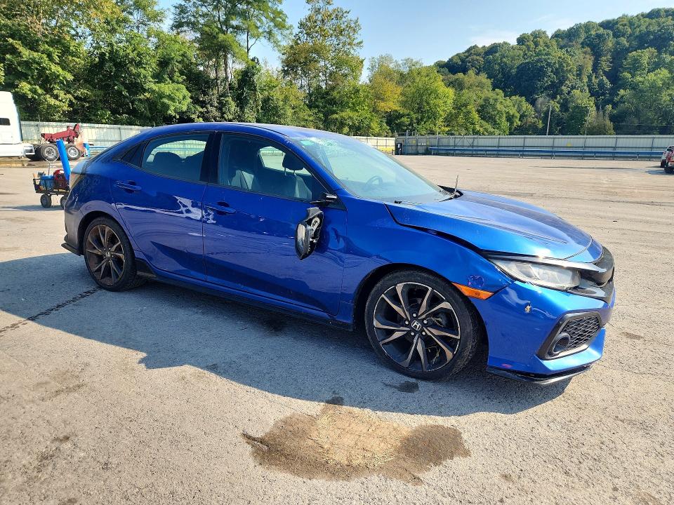 Продажа на аукционе авто 2017 Honda Civic, vin: SHHFK7H43HU430282, номер лота: 69239836