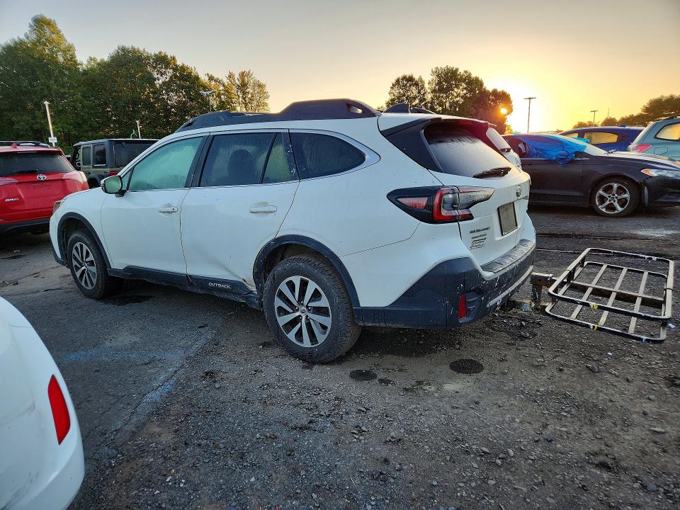 68125506 :رقم المزاد ، 4S4BTADC4N3175332 vin ، 2022 Subaru Outback مزاد بيع