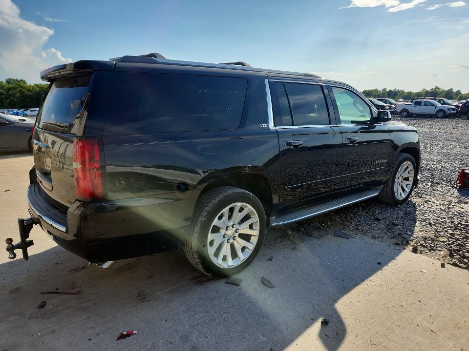 68818866 :رقم المزاد ، 1GNSKKKC9FR289817 vin ، 2015 Chevrolet Suburban مزاد بيع