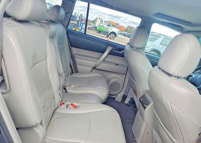 Продажа на аукционе авто 2012 Toyota Highlander, vin: 5TDBK3EH4CS173735, номер лота: 68043336