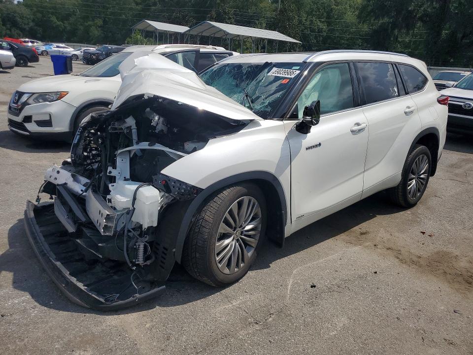 Продаж на аукціоні авто 2021 Toyota Highlander, vin: 5TDEBRCH3MS015746, номер лоту: 69039986