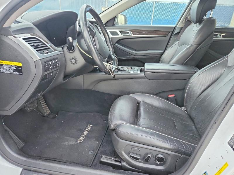 Aukcja sprzedaży 2015 Hyundai Genesis, vin: KMHGN4JE2FU060876, numer aukcji: 67042846
