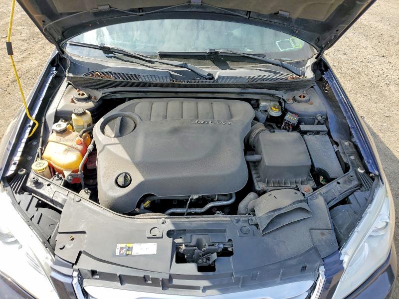 69097396 :رقم المزاد ، 1C3CBCG5EN135921 vin ، 2014 Chrysler 200 مزاد بيع