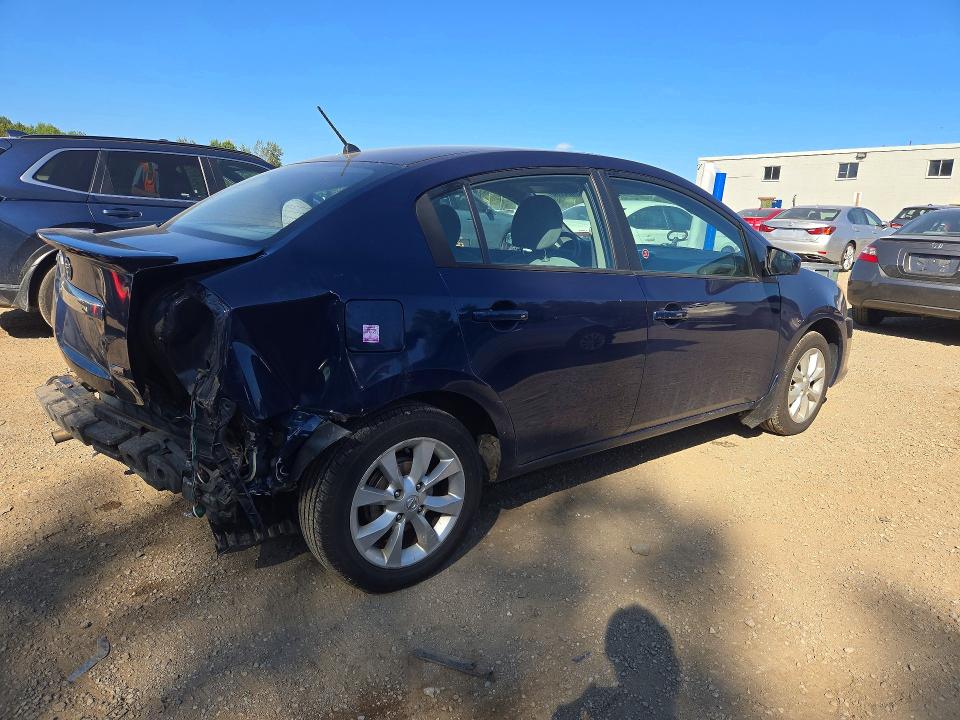 Продажа на аукционе авто 2011 Nissan Sentra, vin: 3N1AB6AP7BL631253, номер лота: 68404196