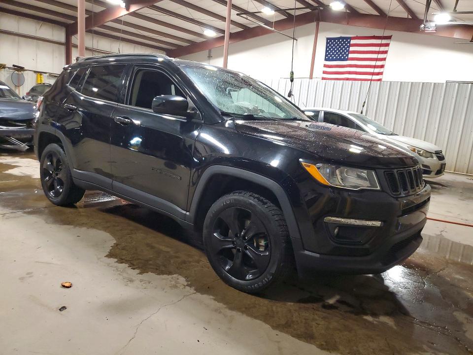 68216926 :رقم المزاد ، 3C4NJDBB1KT648560 vin ، 2019 Jeep Compass مزاد بيع