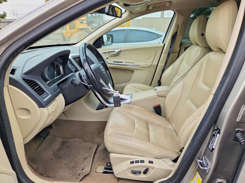 2014 Volvo Xc60 მანქანა იყიდება აუქციონზე, vin: YV4902DZ8E2510259, აუქციონის ნომერი: 69154666