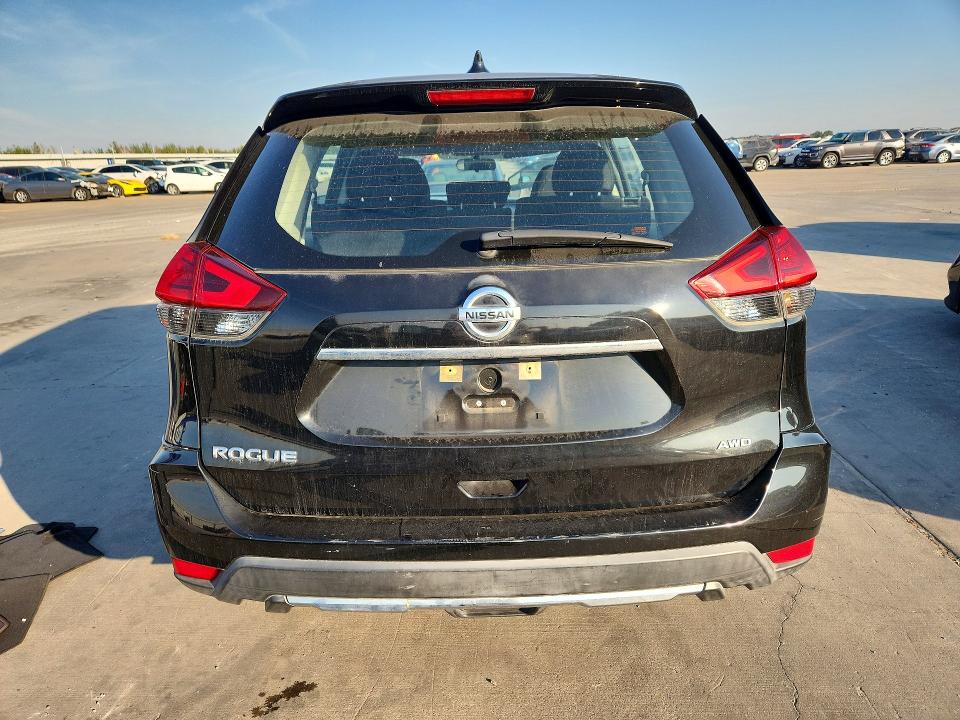 Продажа на аукционе авто 2017 Nissan Rogue, vin: KNMAT2MV0HP544188, номер лота: 69913056