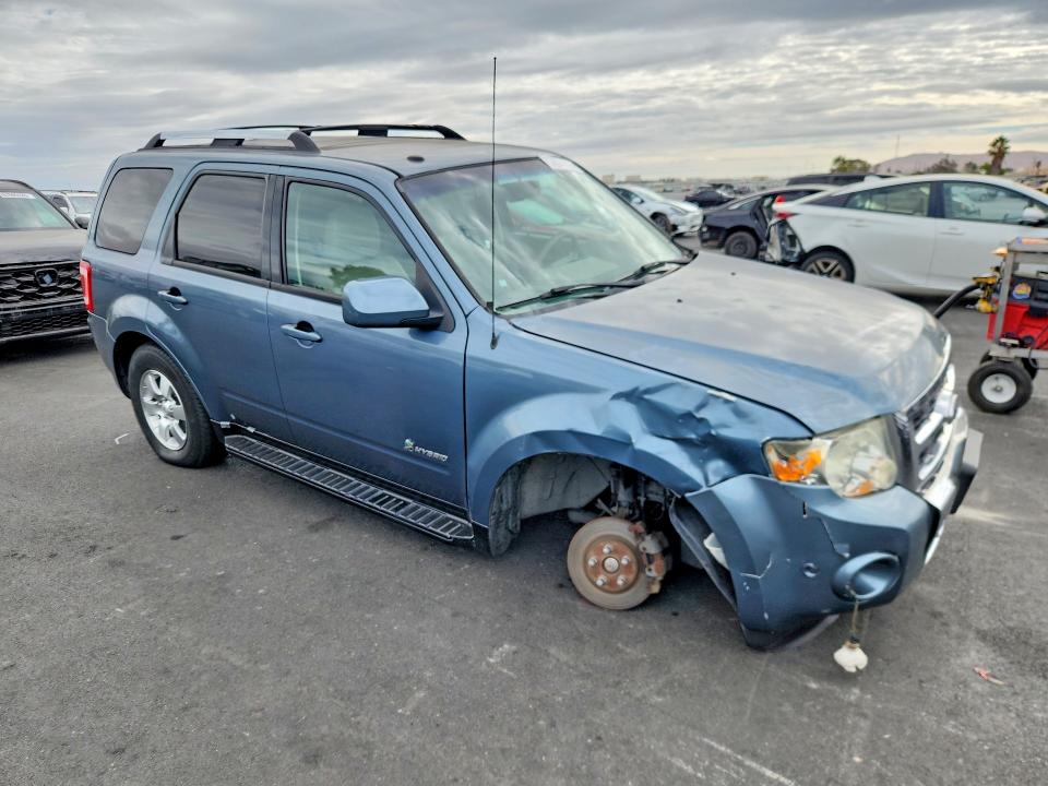 67674926 :رقم المزاد ، 1FMCU4K36AKB50017 vin ، 2010 Ford Escape مزاد بيع