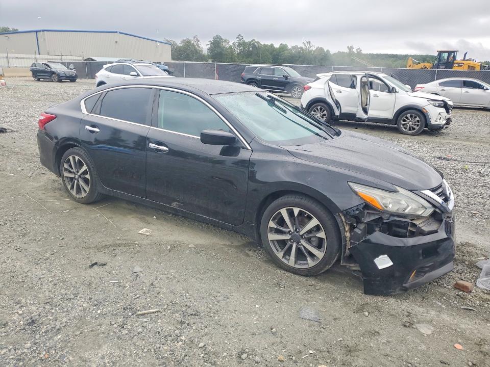 Продажа на аукционе авто 2017 Nissan Altima, vin: 1N4AL3AP8HN360579, номер лота: 68372786