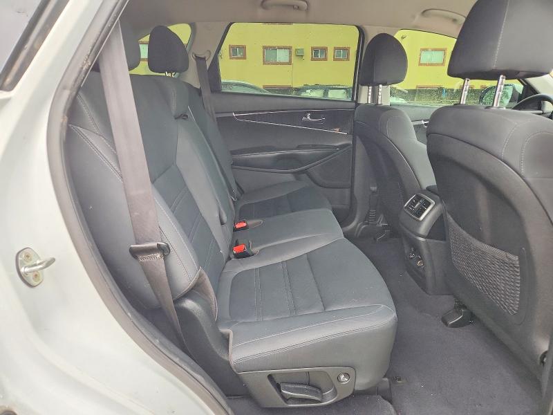 2020 Kia Sorento მანქანა იყიდება აუქციონზე, vin: 5XYPG4A35LG694404, აუქციონის ნომერი: 70143606