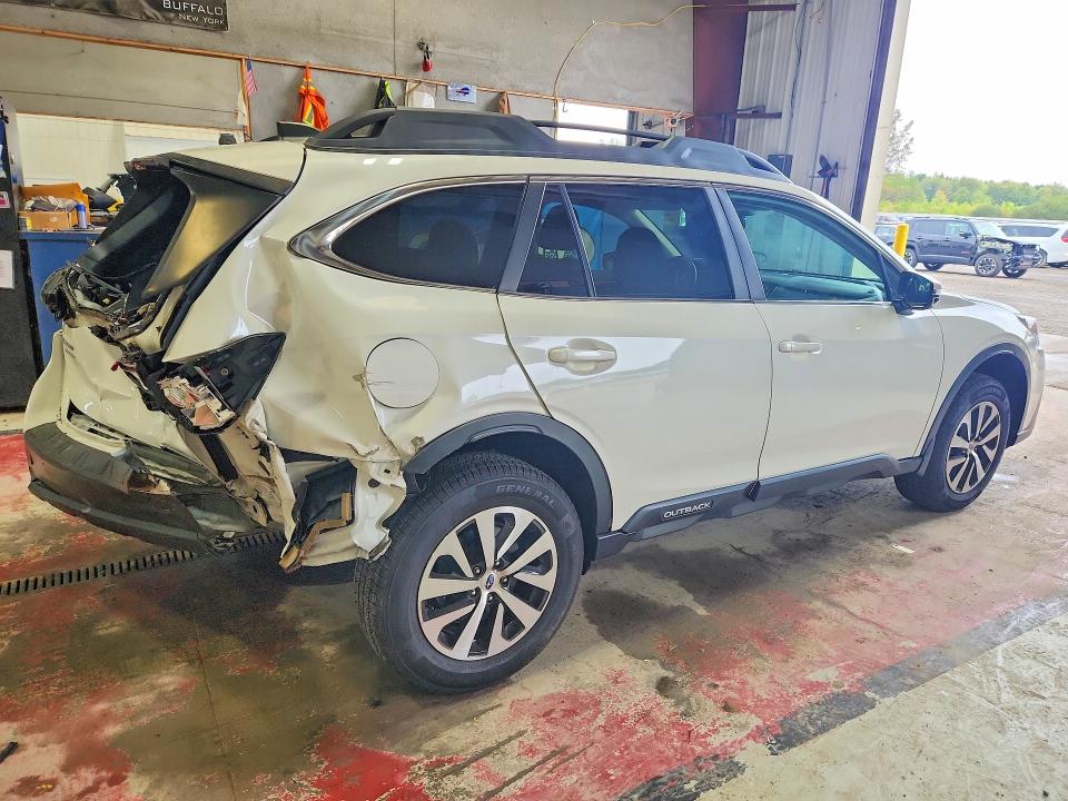 2021 Subaru Outback მანქანა იყიდება აუქციონზე, vin: 4S4BTACC2M3136836, აუქციონის ნომერი: 68844866