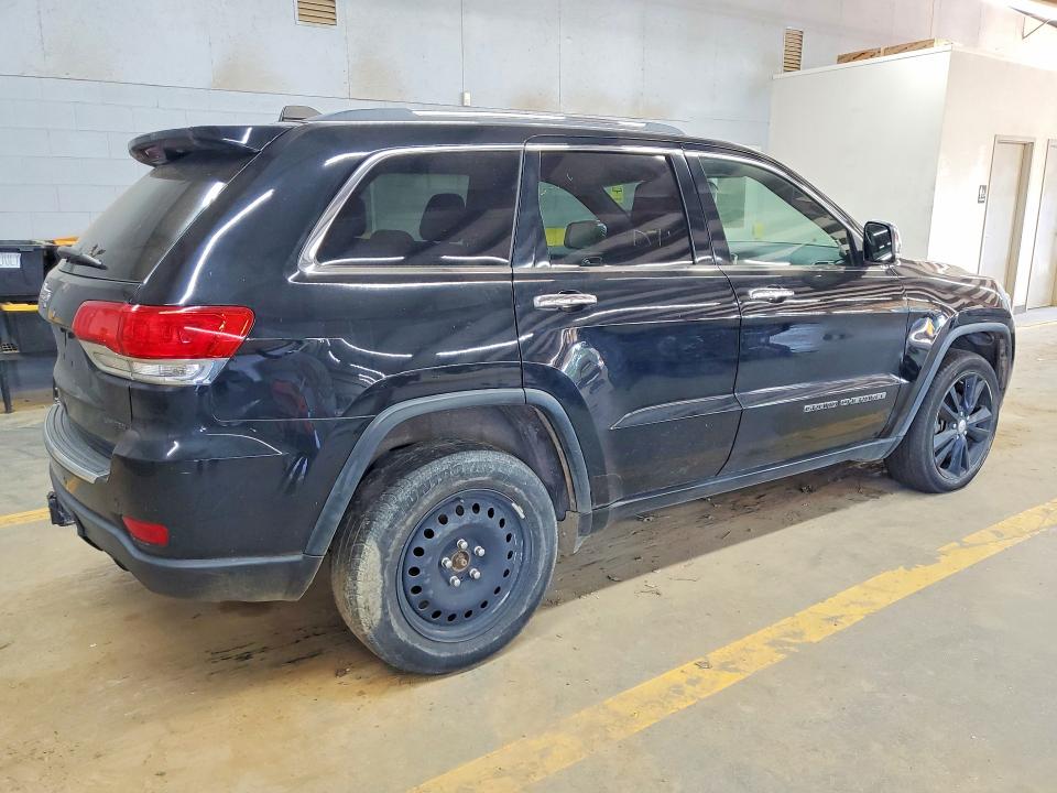 69566596 :رقم المزاد ، 1C4RJFBGXHC792959 vin ، 2017 Jeep Grand Cherokee مزاد بيع