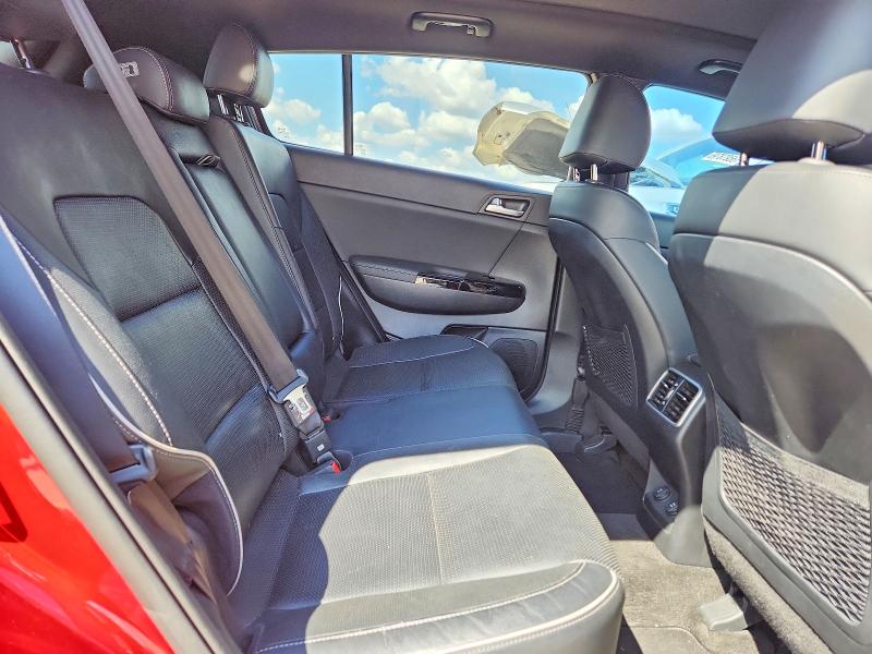 69796136 :رقم المزاد ، KNDPR3A69L7677603 vin ، 2020 Kia Sportage مزاد بيع