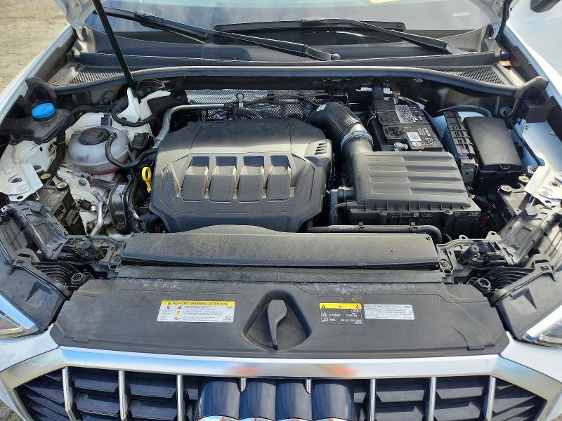 2020 Audi Q3 მანქანა იყიდება აუქციონზე, vin: WA1FECF3XL1024071, აუქციონის ნომერი: 69158676