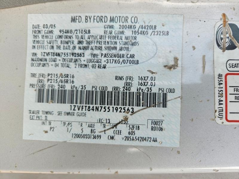 2005 Ford Mustang მანქანა იყიდება აუქციონზე, vin: 1ZVFT84N755192563, აუქციონის ნომერი: 67069426