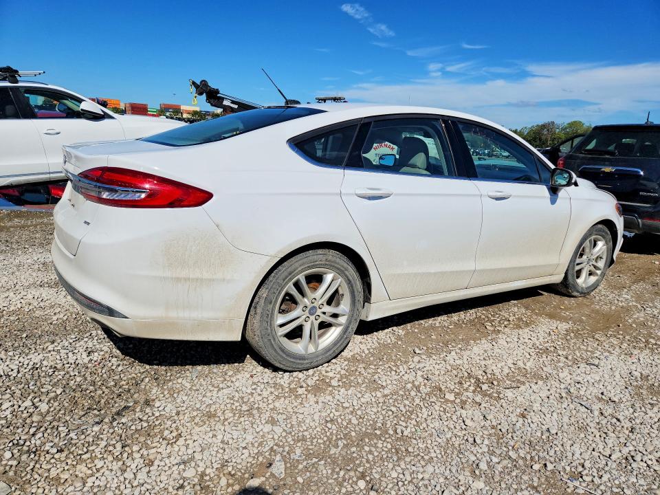 70522356 :رقم المزاد ، 3FA6P0H75JR226968 vin ، 2018 Ford Fusion مزاد بيع