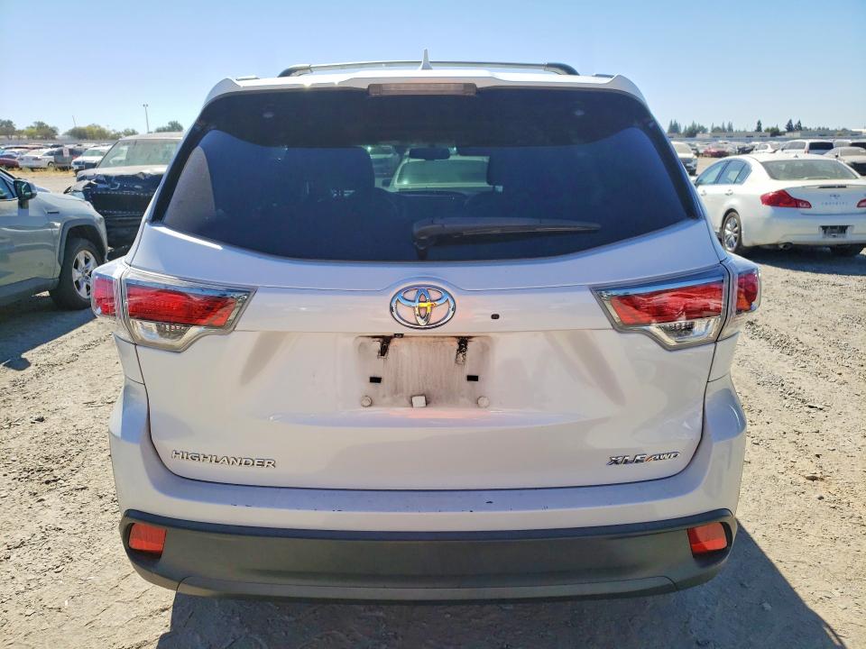 Продаж на аукціоні авто 2014 Toyota Highlander, vin: 5TDJKRFH8ES031369, номер лоту: 70894736