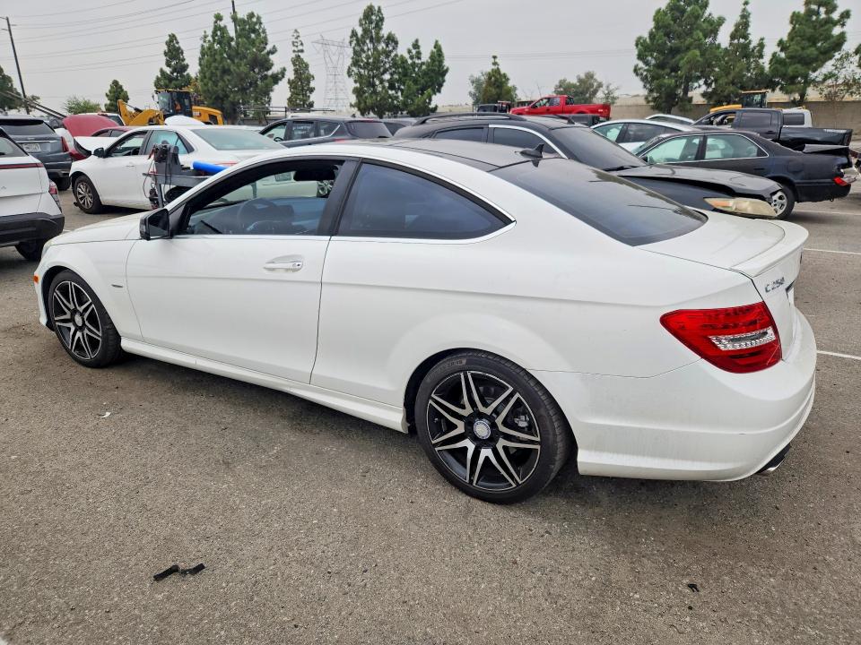 Продаж на аукціоні авто 2013 Mercedes-benz C, vin: WDDGJ4HB4DG080561, номер лоту: 68869216